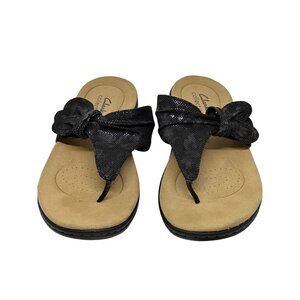 Clarks Collection Laurieann Gema Womens Comfort Casual Thong Sandals Ribbon 7US